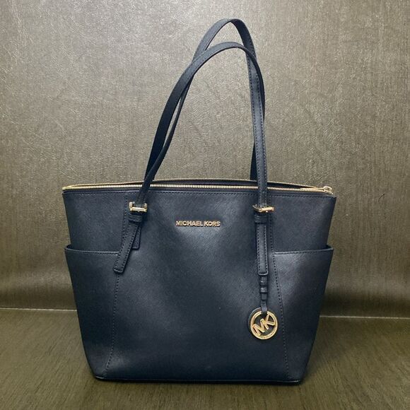 Michael Kors Charlotte Large Saffiano Leather Top-Zip Tote Purse Gold Hardware - Picture 2 of 16